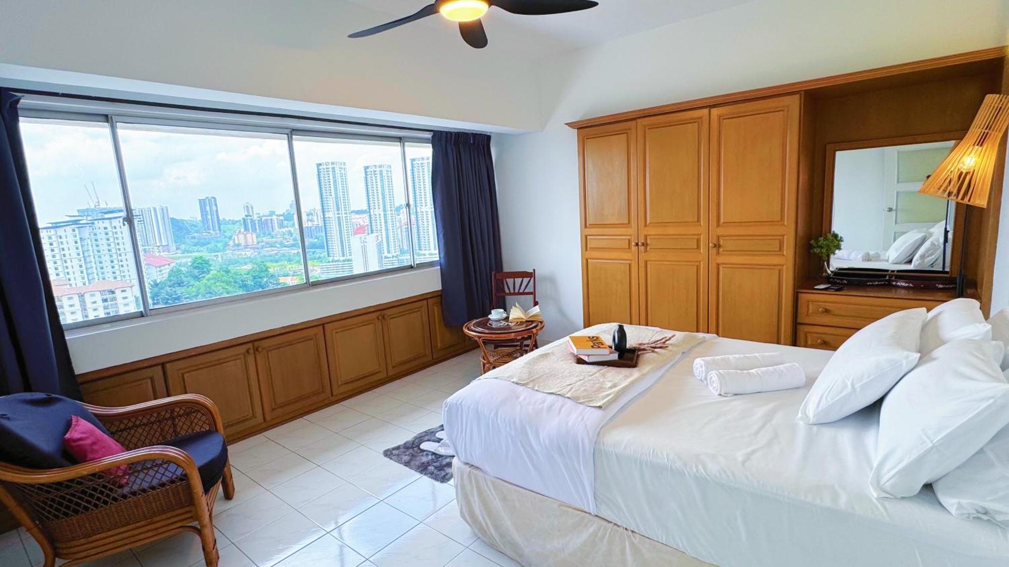Fbaer Ria Only 5 Minutes To Mid Valley N Kucai N Faber Tower Pangsapuri